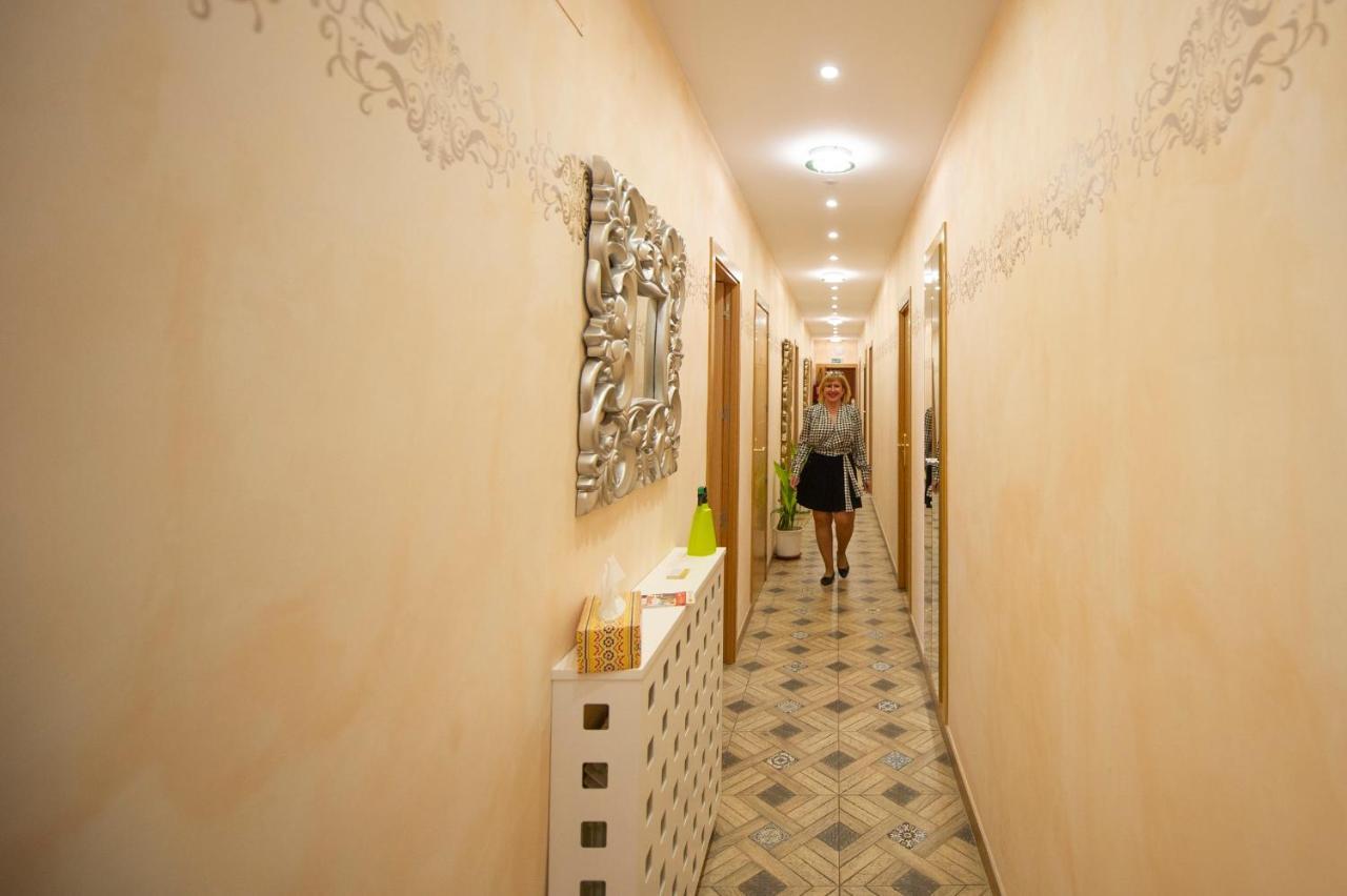 Hostal Paquita Мадрид Экстерьер фото