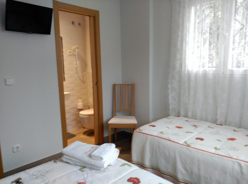 Hostal Paquita Мадрид Экстерьер фото