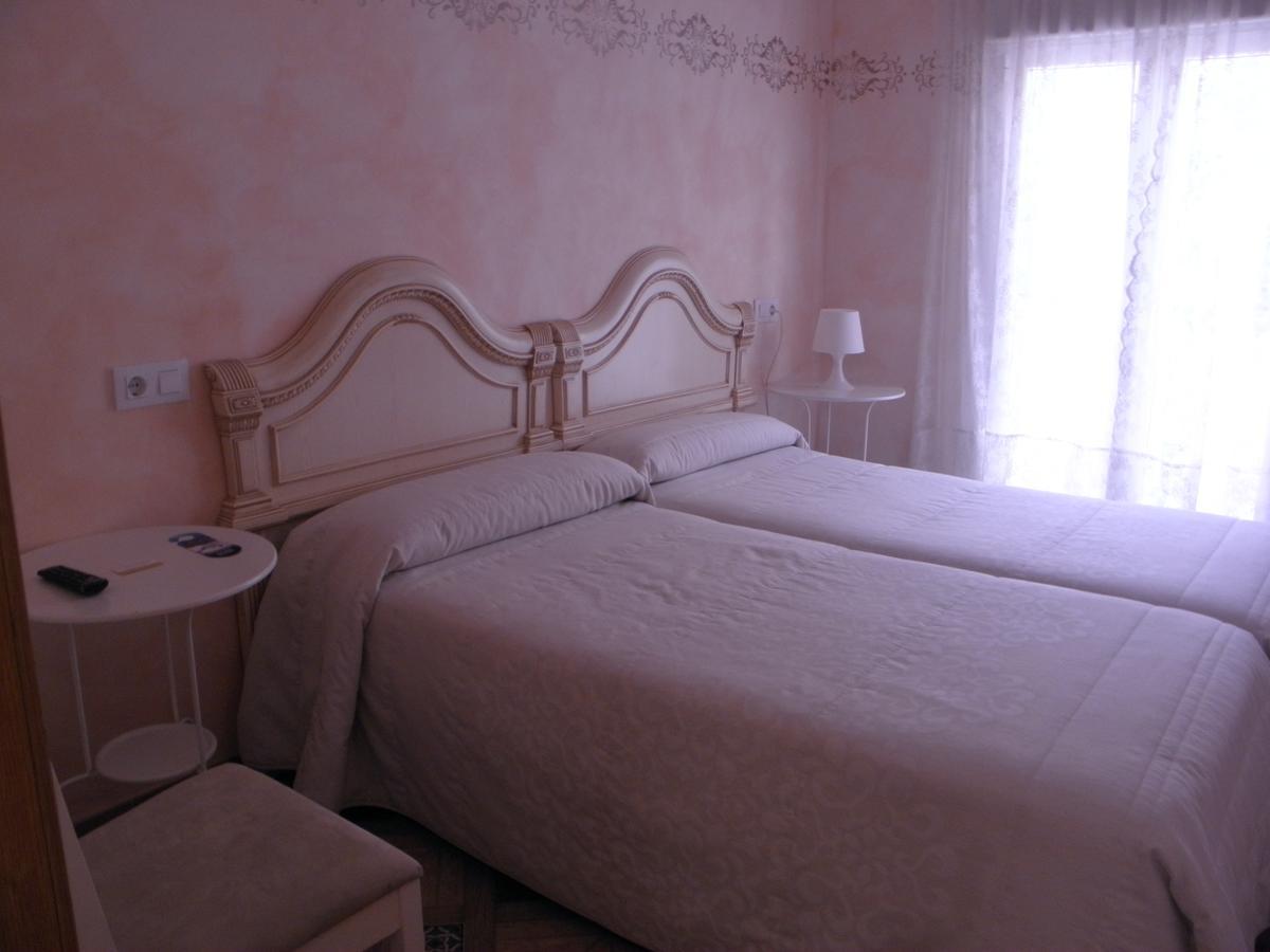 Hostal Paquita Мадрид Экстерьер фото